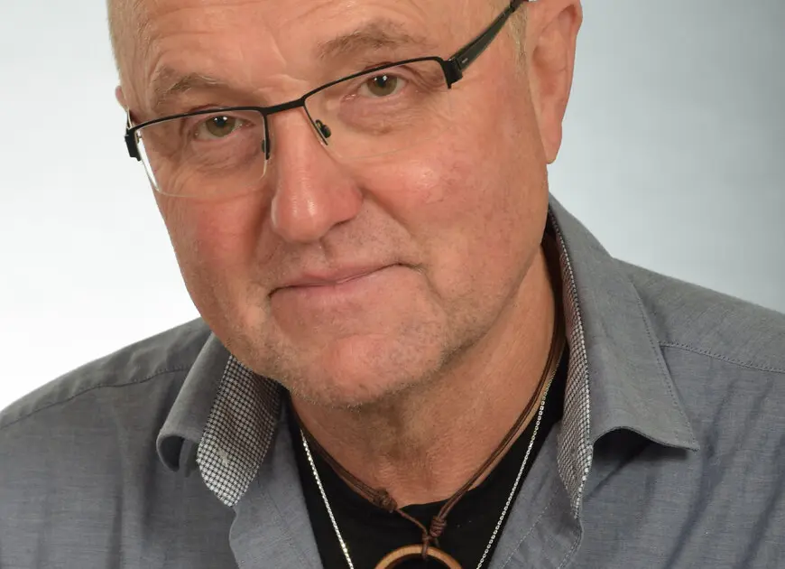 Helmut Merkle - Portfolio | © Helmut Merkle - Portfolio